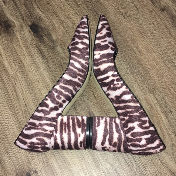 Nine West Tiger Print Block Heel Pumps - Picture 8 of 12